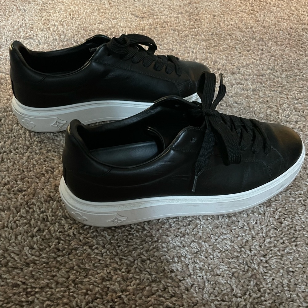 Louis Vuitton Black Leather Shoes